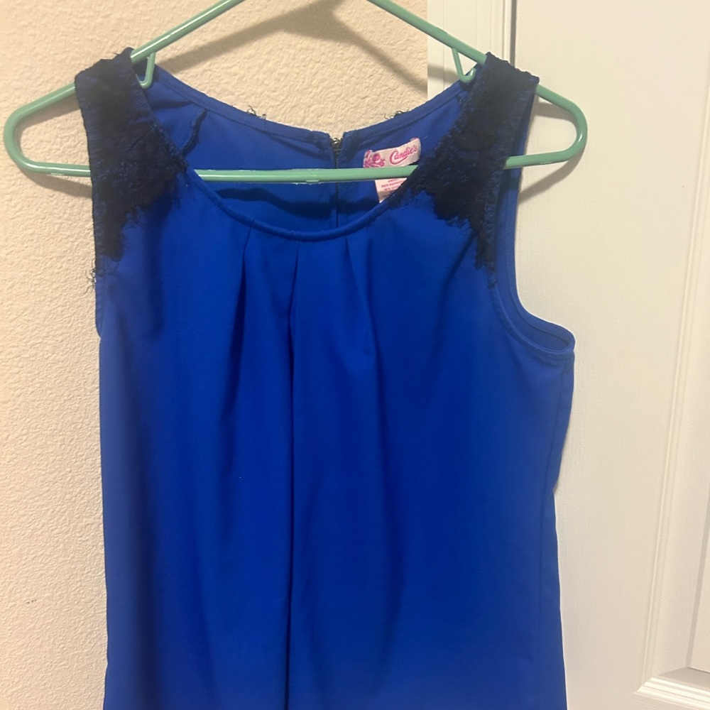 Blue tank top